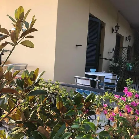 Meadowview Spacious Renovated Ground Floor * Analipsis (Corfu)