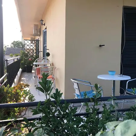 Lejlighed Meadowview Spacious Renovated Ground Floor *