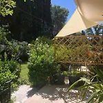 Meadowview Spacious Renovated Ground Floor Apartmán *